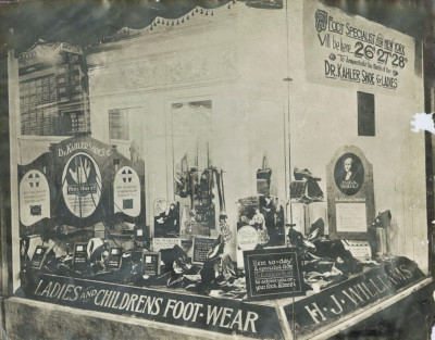 Morton Williams Store